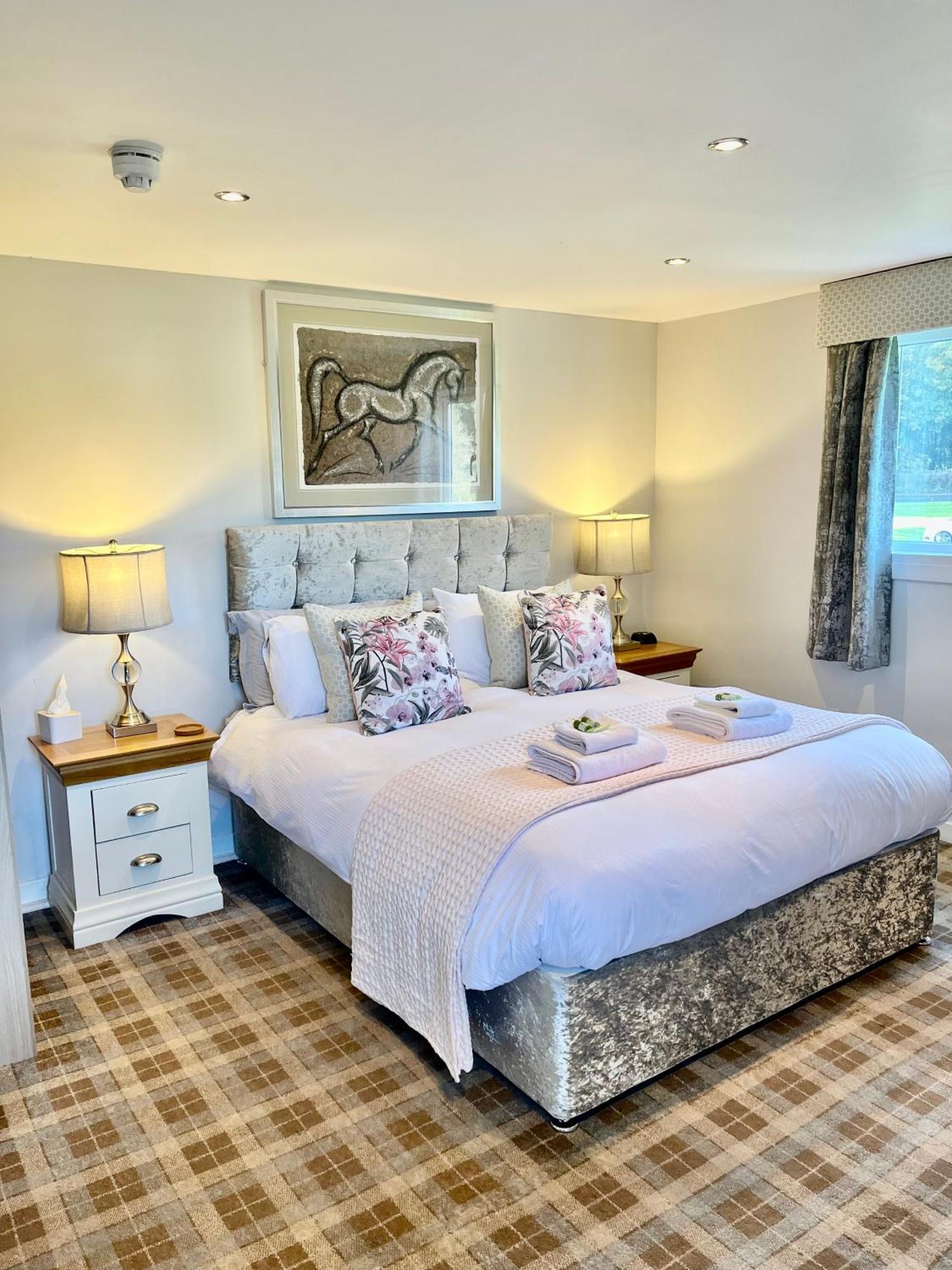 Scottish Equi B&B Lanark Eksteriør billede