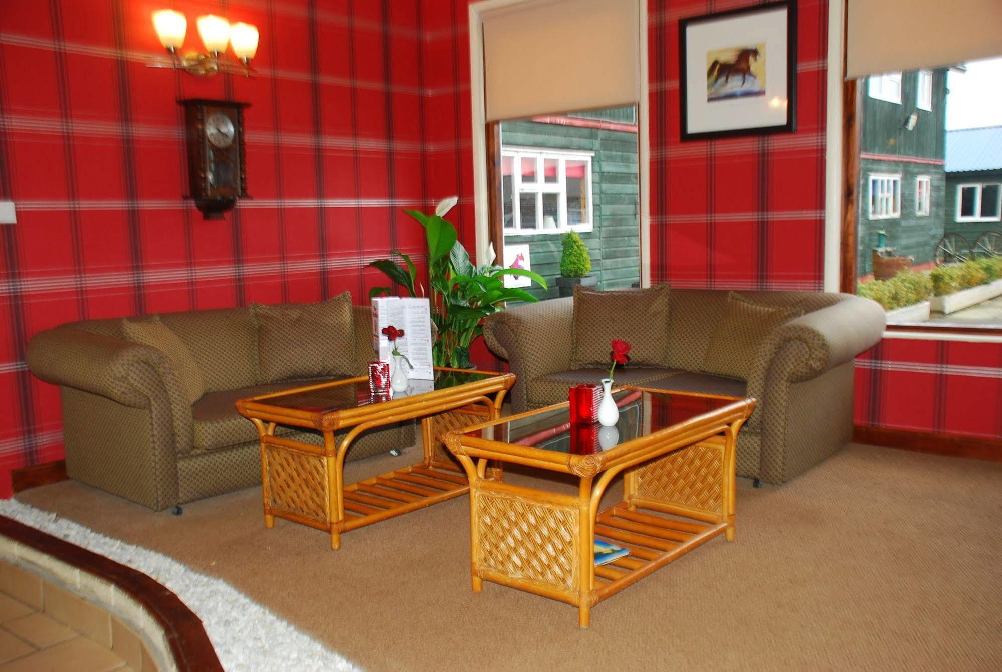 Scottish Equi B&B Lanark Eksteriør billede